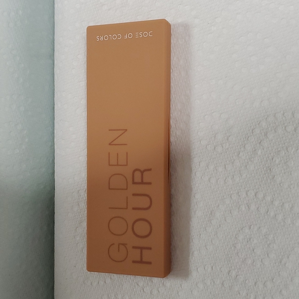 Dos of Colors Golden Hour